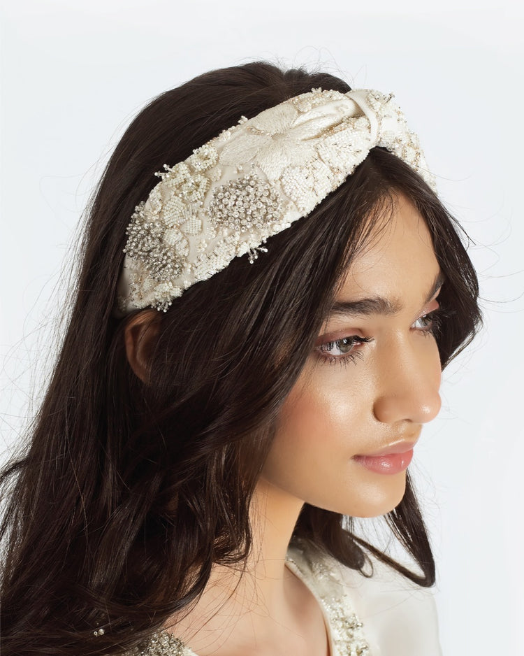 Ariaana Headband (white) Maison Ava